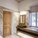 B&B Aylin Executive Rhodes City