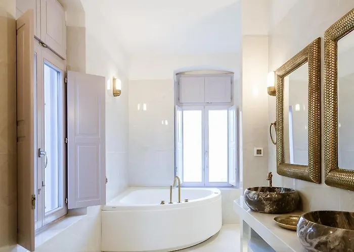 住宿加早餐酒店 Aylin Executive