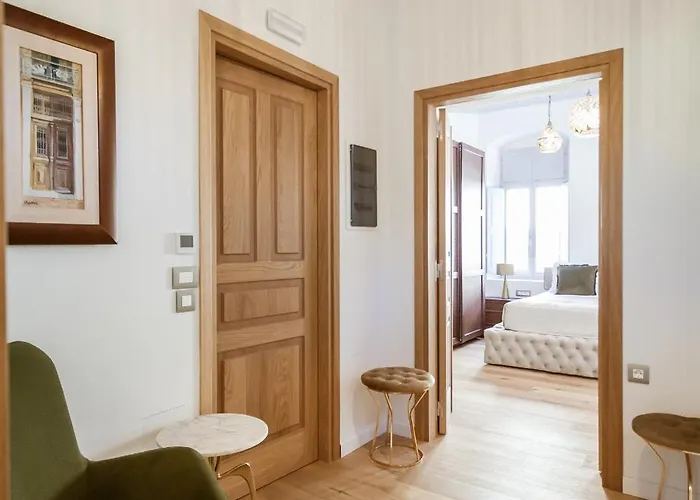 Couette-café Aylin Executive Rhodes City