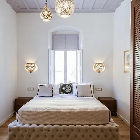 Aylin Executive לינה וארוחת בוקר עיר רודוס